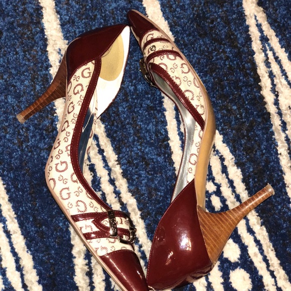 ❌SOLD❌ 🦋Pick 5/$25 items! Guess Patent & Fabric D’orsay - Picture 6 of 8